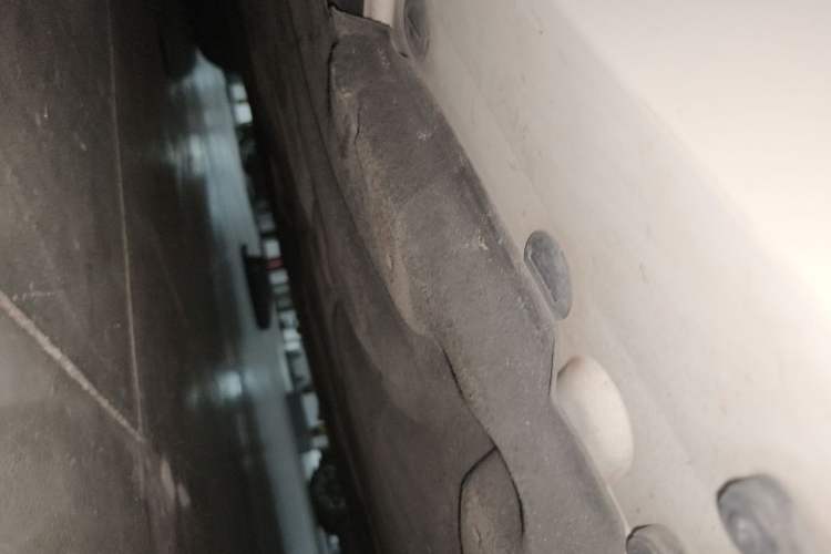 Used Mercedes-Benz E-Class 2015 E 180 L Chassis Rear Left