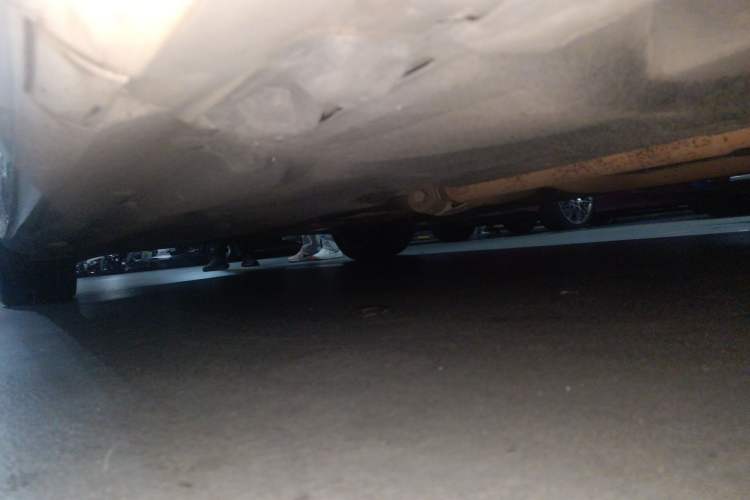 Used Mercedes-Benz E-Class 2015 E 320 L Sport 4MATIC Chassis Rear Right