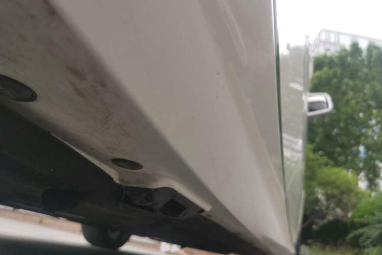 Used Mercedes-Benz E-Class 2015 E 260 L Chassis Rear Right