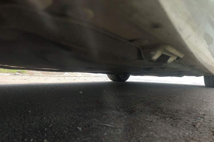 Used Mercedes-Benz E-Class 2015 E 200 L Chassis Rear Right