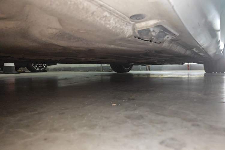 Used Mercedes-Benz E-Class 2015 E 200 L Chassis Rear Right