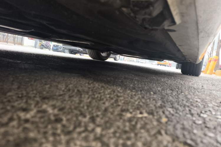 Used Mercedes-Benz E-Class 2015 E 260 L Sport Luxury Model Chassis Rear Right