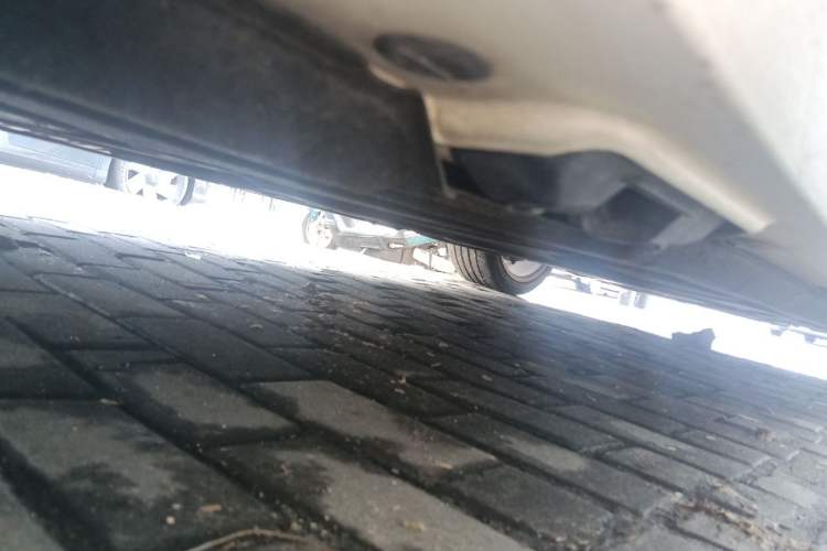 Used Mercedes-Benz E-Class 2015 E 200 L Chassis Rear Right