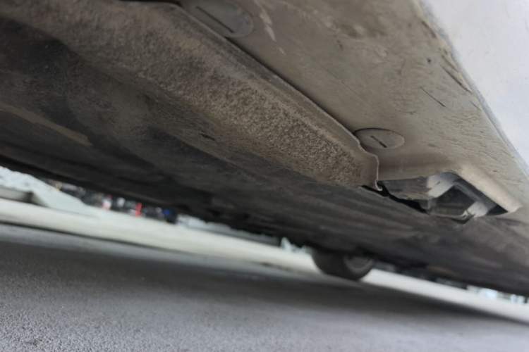 Used Mercedes-Benz E-Class 2015 Facelift E 200 L Chassis Rear Right