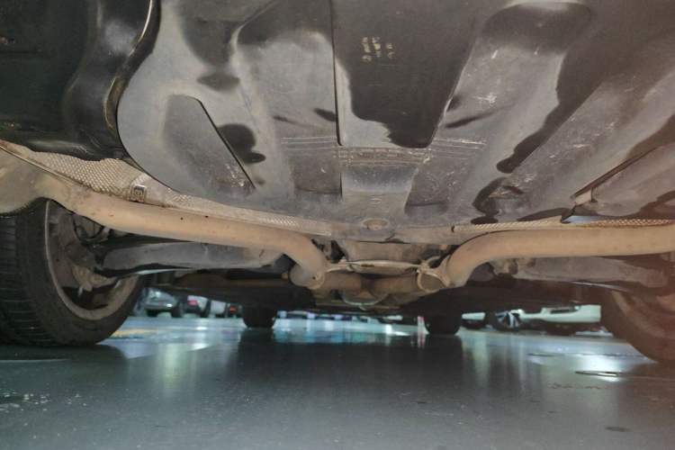 Used Mercedes-Benz E-Class 2015 E 200 L Chassis Rear
