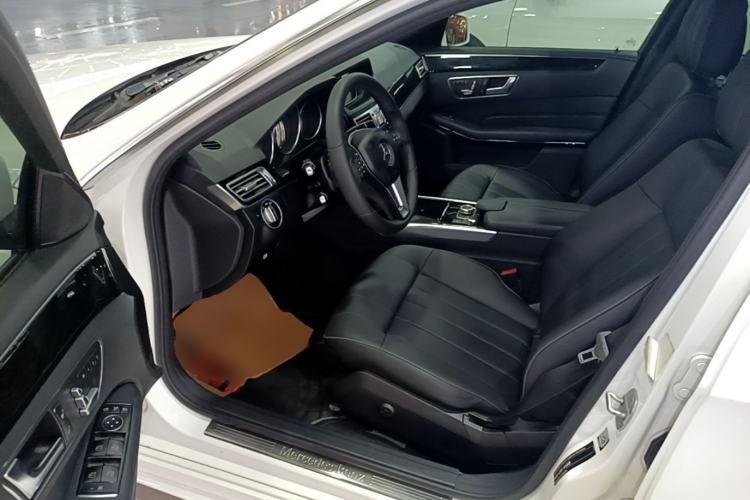 Used Mercedes-Benz E-Class 2015 Restyled E 260 L Sport Edition Driver Seat