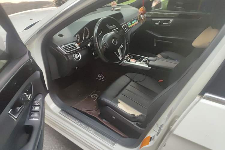 Used Mercedes-Benz E-Class 2015 Facelift E 200 L Sport Edition Driver Seat