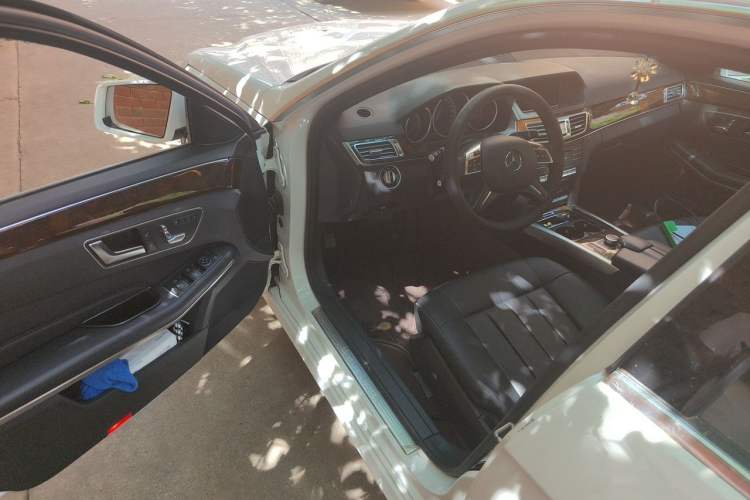 Used Mercedes-Benz E-Class 2015 E 200 L Driver Seat