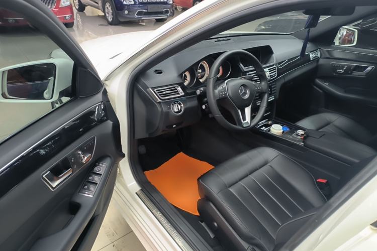 Used Mercedes-Benz E-Class 2015 E 260 L Sport Edition Driver Seat