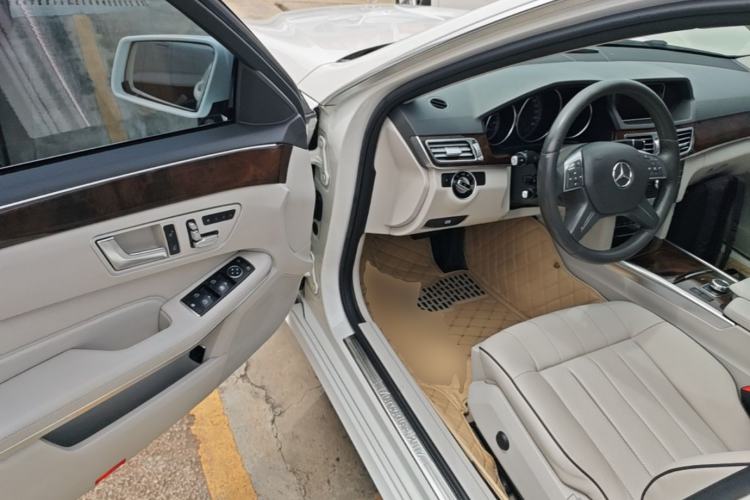 Used Mercedes-Benz E-Class 2015 Facelift E 200 L Driver Seat