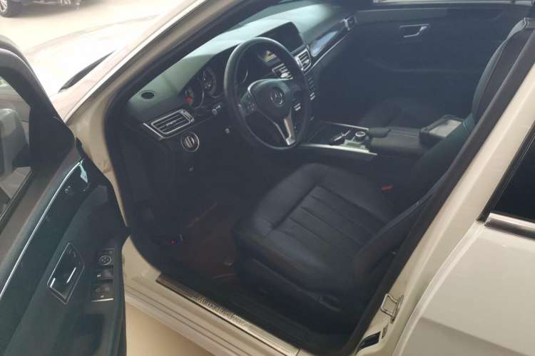 Used Mercedes-Benz E-Class 2015 Revised E 180 L Sport Edition Driver Seat