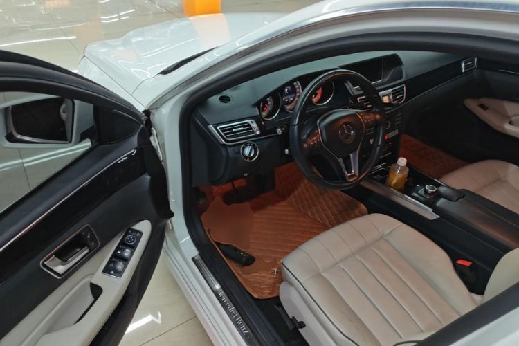 Used Mercedes-Benz E-Class 2015 Revised E 180 L Sport Edition Driver Seat