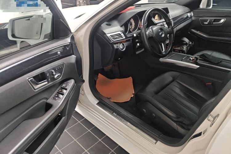 Used Mercedes-Benz E-Class 2015 Facelift E 200 L Sport Edition Driver Seat