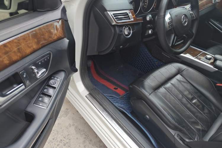 Used Mercedes-Benz E-Class 2015 E 320 L 4MATIC Driver Seat