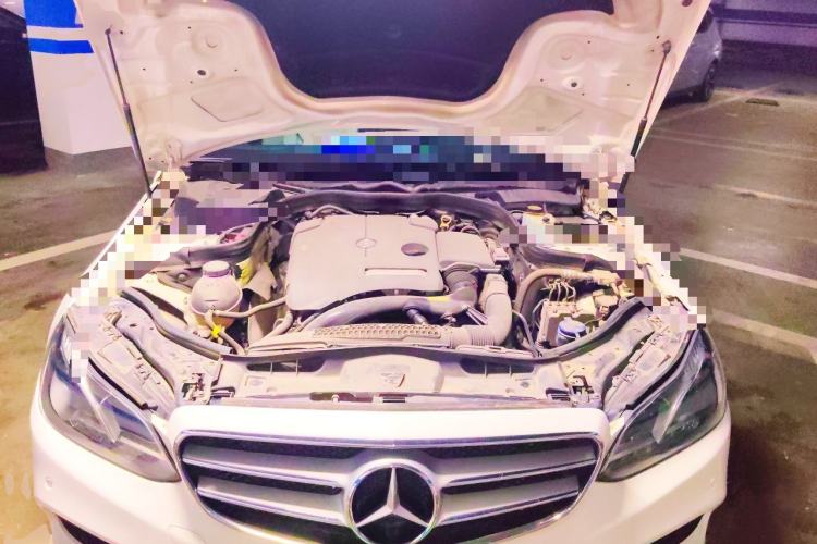 Used Mercedes-Benz E-Class 2015 E 260 L Sport Edition Engine Bay