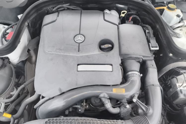 Used Mercedes-Benz E-Class 2015 Facelift E 200 L Sport Edition Engine Bay