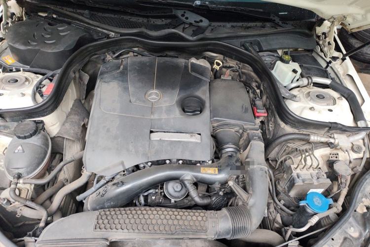 Used Mercedes-Benz E-Class 2015 E 200 L Sport Edition Engine Bay