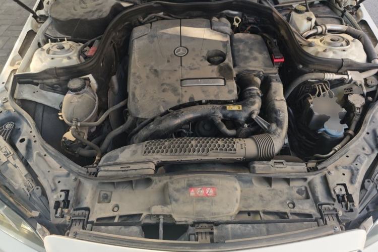 Used Mercedes-Benz E-Class 2015 E 260 L Sport Edition Engine Bay