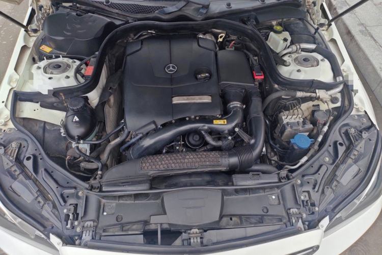 Used Mercedes-Benz E-Class 2015 E 200 L Sport Edition Engine Bay