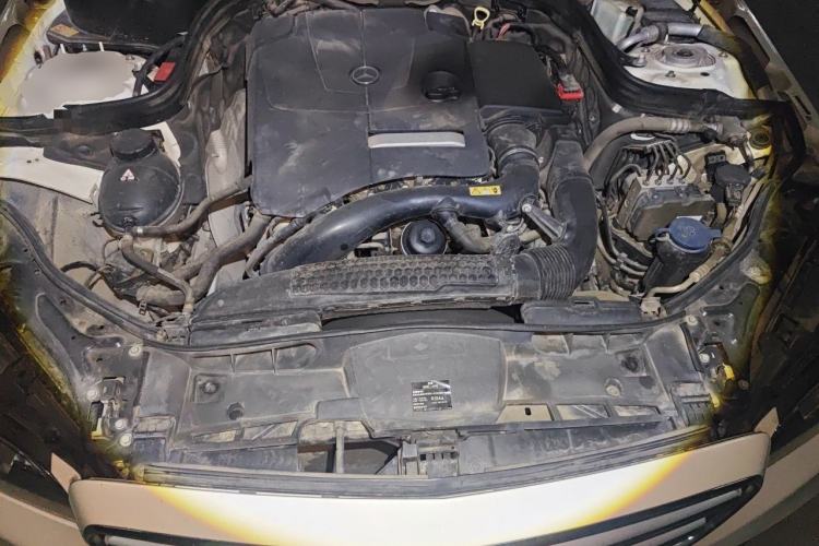 Used Mercedes-Benz E-Class 2015 E 260 L Sport Edition Engine Bay