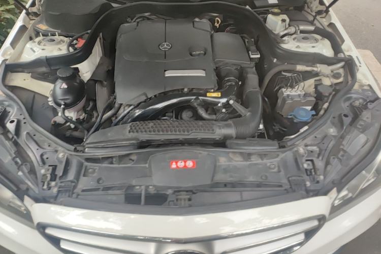 Used Mercedes-Benz E-Class 2015 Facelift E 200 L Sport Edition Engine Bay