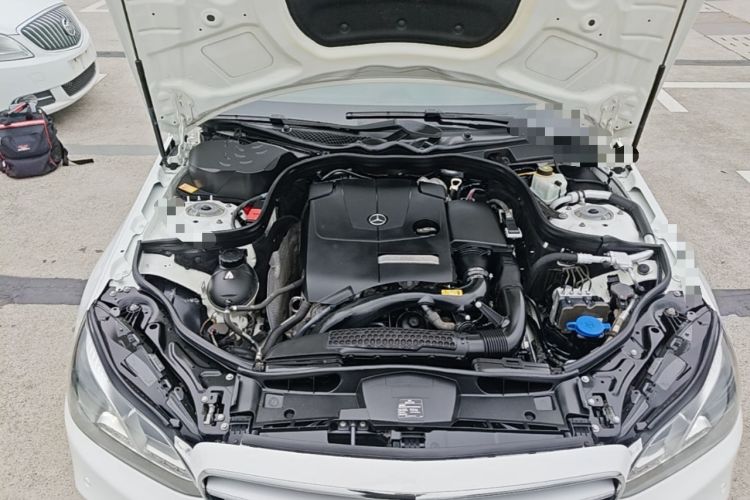 Used Mercedes-Benz E-Class 2015 E 260 L Sport & Fashion Model Engine Bay