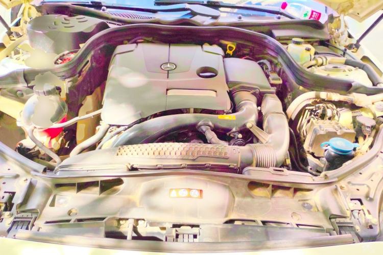Used Mercedes-Benz E-Class 2015 E 180 L Sport Edition Engine Bay