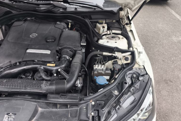 Used Mercedes-Benz E-Class 2015 E 260 L Sport Luxury Model Engine Bay Left