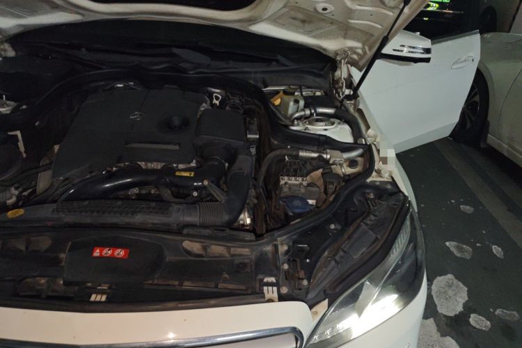Used Mercedes-Benz E-Class 2015 Restyled E 260 L Sport Edition Engine Bay Left