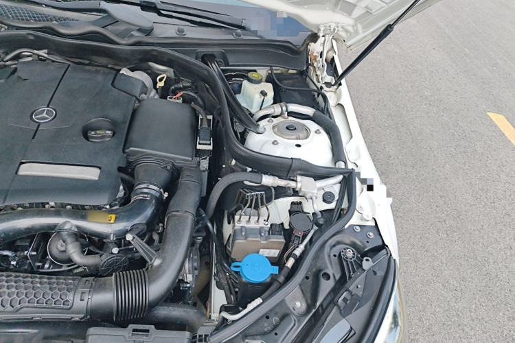 Used Mercedes-Benz E-Class 2015 E 260 L Sport Edition Engine Bay Left