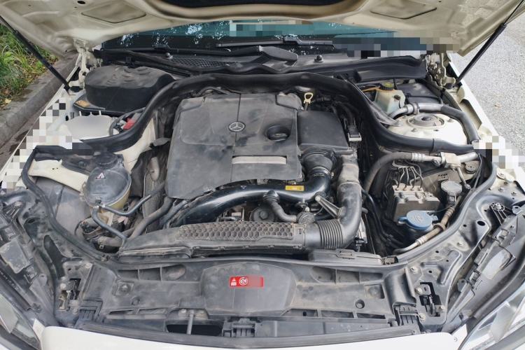 Used Mercedes-Benz E-Class 2015 Facelift E 200 L Sport Edition Engine Bay