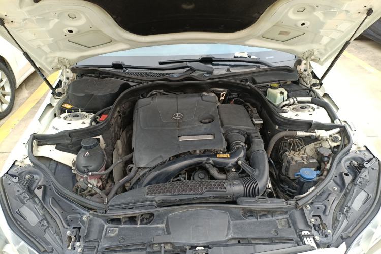 Used Mercedes-Benz E-Class 2015 Revised E 180 L Sport Edition Engine Bay
