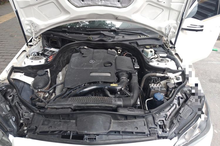 Used Mercedes-Benz E-Class 2015 Revised E 260 L Engine Bay