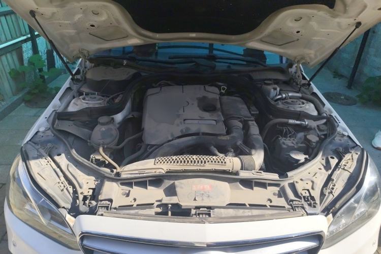 Used Mercedes-Benz E-Class 2015 Restyled E 260 L Sport Edition Engine Bay