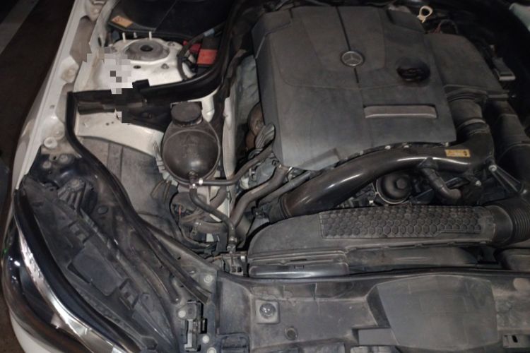 Used Mercedes-Benz E-Class 2015 Restyled E 260 L Sport Edition Engine Bay Right