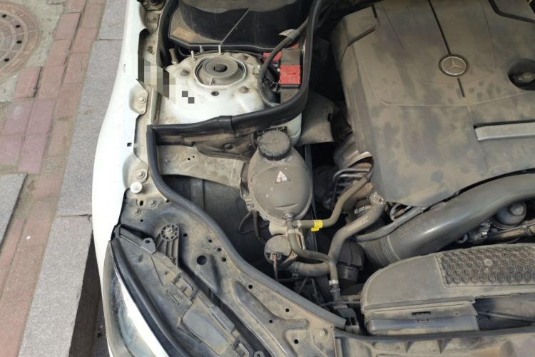 Used Mercedes-Benz E-Class 2015 Restyled E 260 L Sport Edition Engine Bay Right