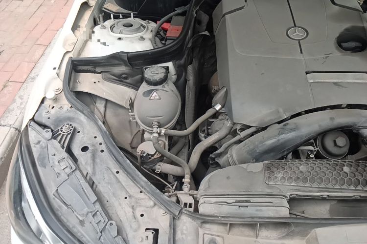 Used Mercedes-Benz E-Class 2015 Revised E 180 L Sport Edition Engine Bay Right