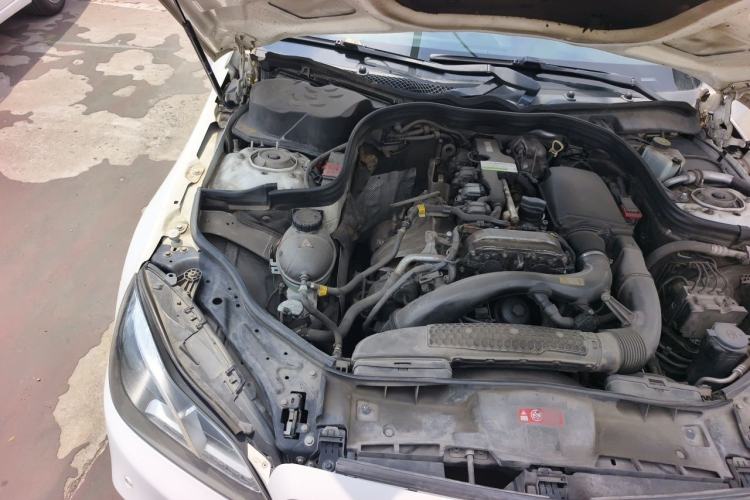 Used Mercedes-Benz E-Class 2015 Revised E 260 L Sporty and Stylish Edition Engine Bay Right