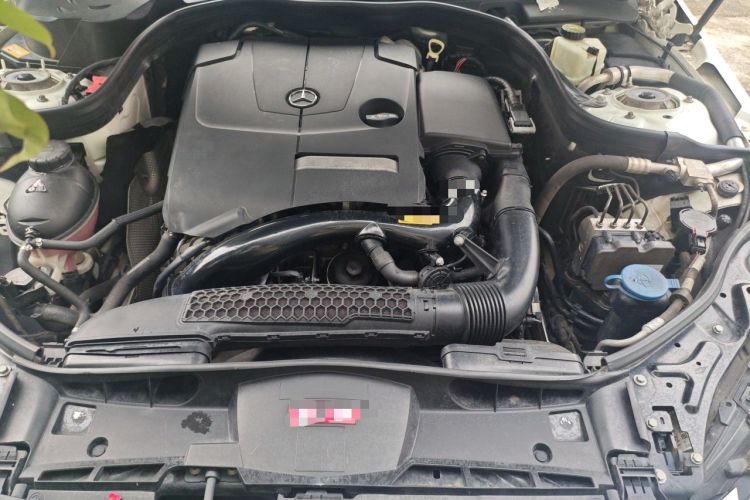 Used Mercedes-Benz E-Class 2015 Facelift E 200 L Sport Edition Engine Bay