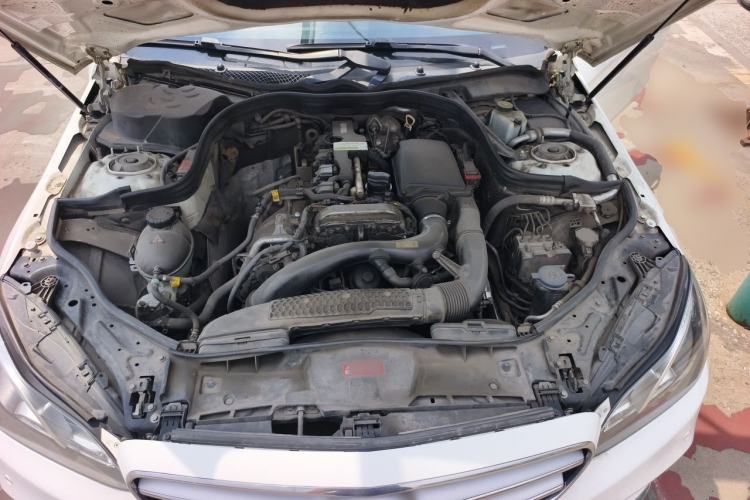 Used Mercedes-Benz E-Class 2015 Revised E 260 L Sporty and Stylish Edition Engine Bay