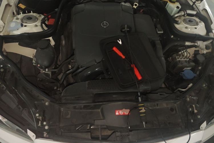 Used Mercedes-Benz E-Class 2015 Restyled E 260 L Sport Edition Engine Bay