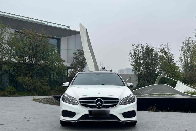 Used Mercedes-Benz E-Class 2015 Facelift E 200 L Sport Edition Exterior 1