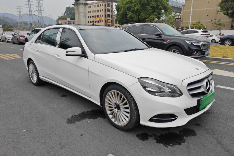 Used Mercedes-Benz E-Class 2015 Facelift E 200 L Exterior 1