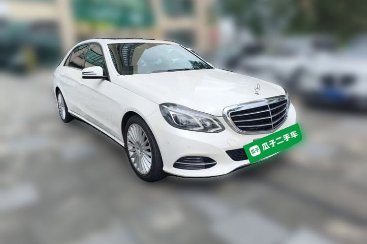 Used Mercedes-Benz E-Class 2015 Facelift E 200 L Exterior 2