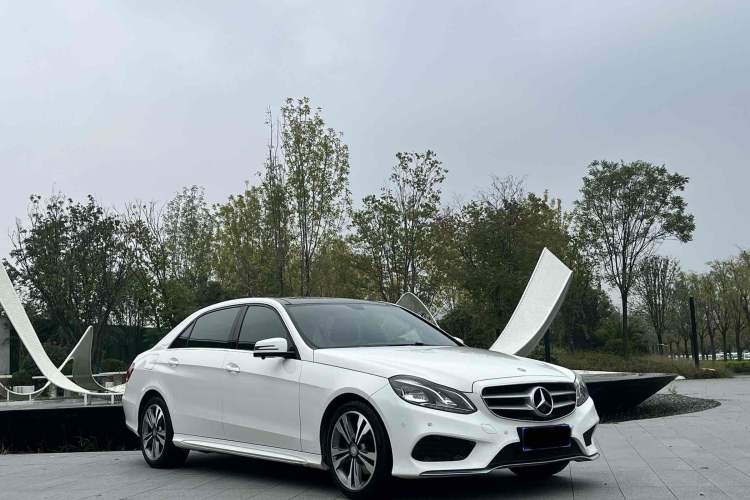 Used Mercedes-Benz E-Class 2015 Facelift E 200 L Sport Edition Exterior 2