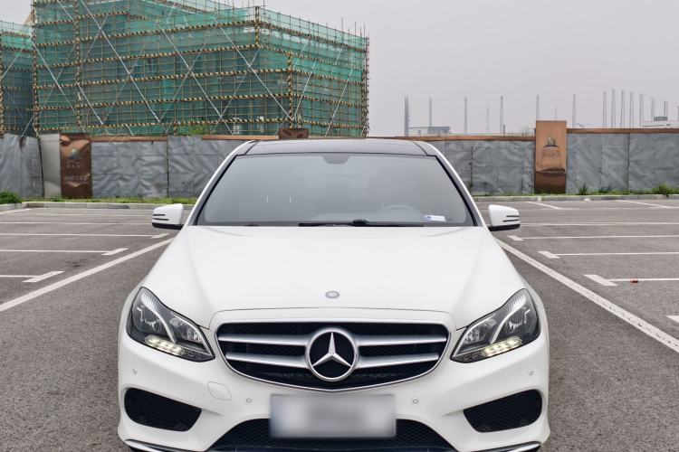 Used Mercedes-Benz E-Class 2015 Facelift E 200 L Sport Edition Exterior 2