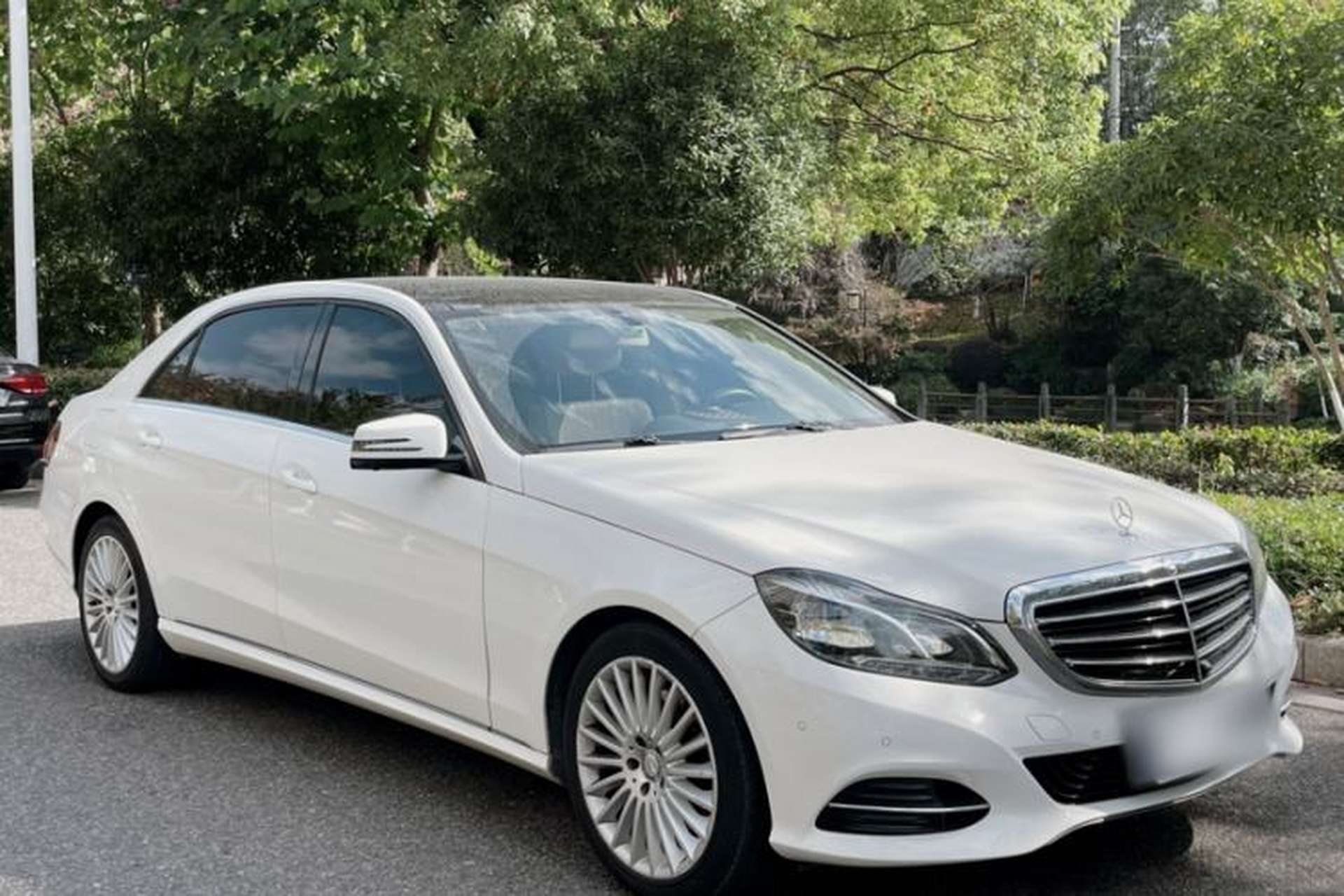 Used Mercedes-Benz E-Class 2015 E 260 L Exterior 3