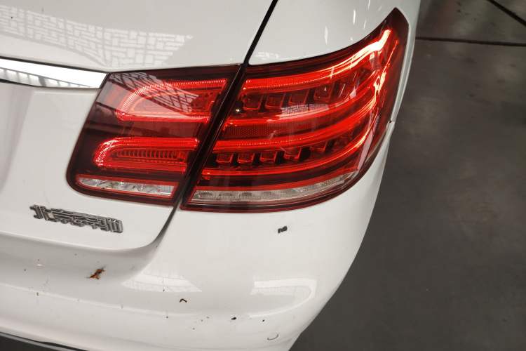 Used Mercedes-Benz E-Class 2015 E 260 L Sport Edition Exterior 3