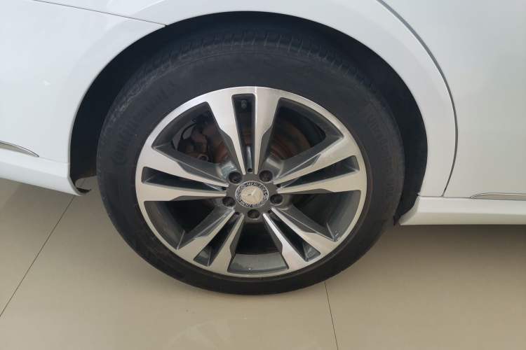 Used Mercedes-Benz E-Class 2015 Revised E 180 L Sport Edition Exterior 4