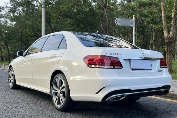 Used Mercedes-Benz E-Class 2015 Restyled E 260 L Sport Edition Exterior 5